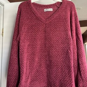 Hollister sweater